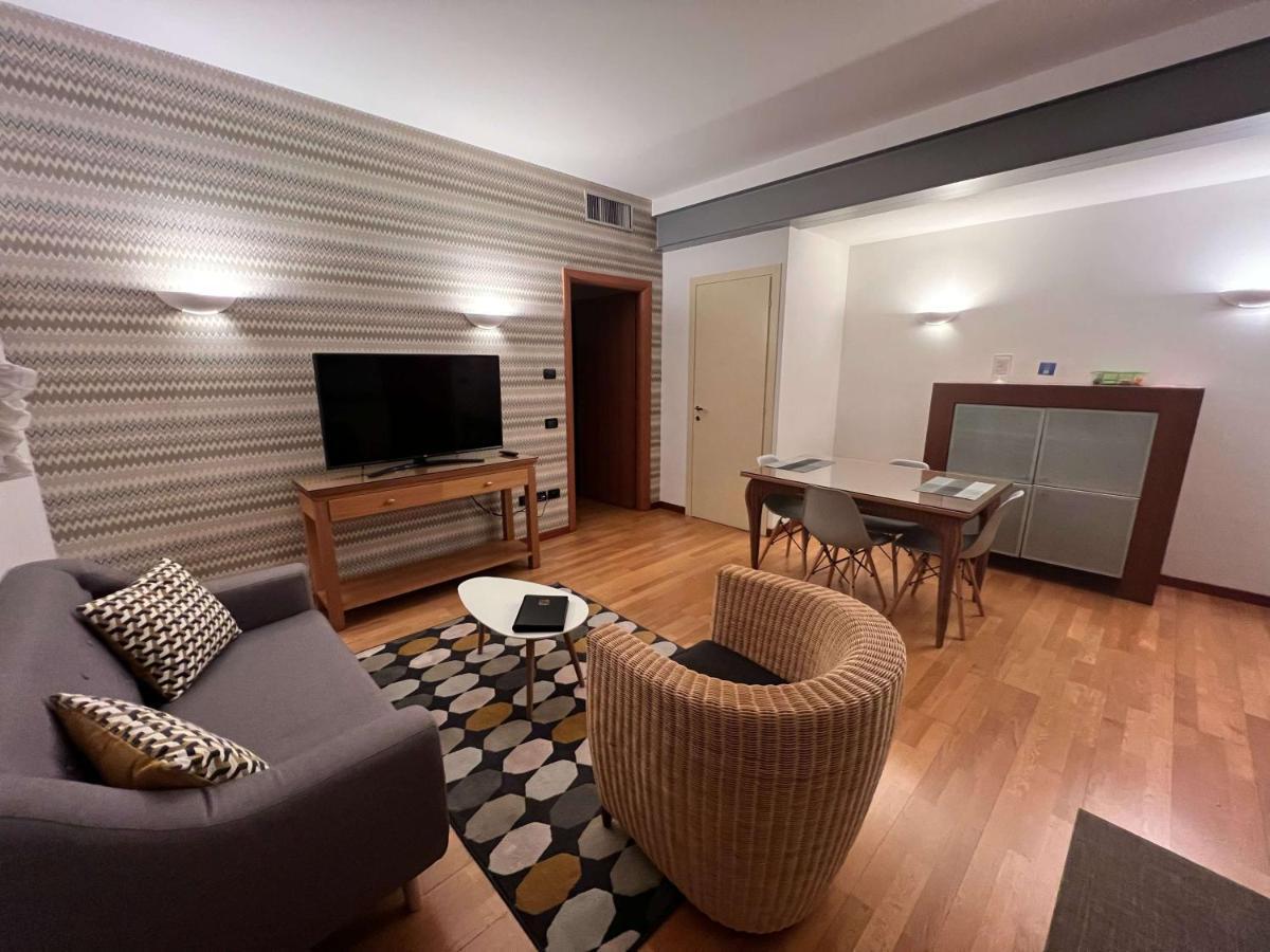 Palazzo Brando - Living Apartments Treviso Kültér fotó