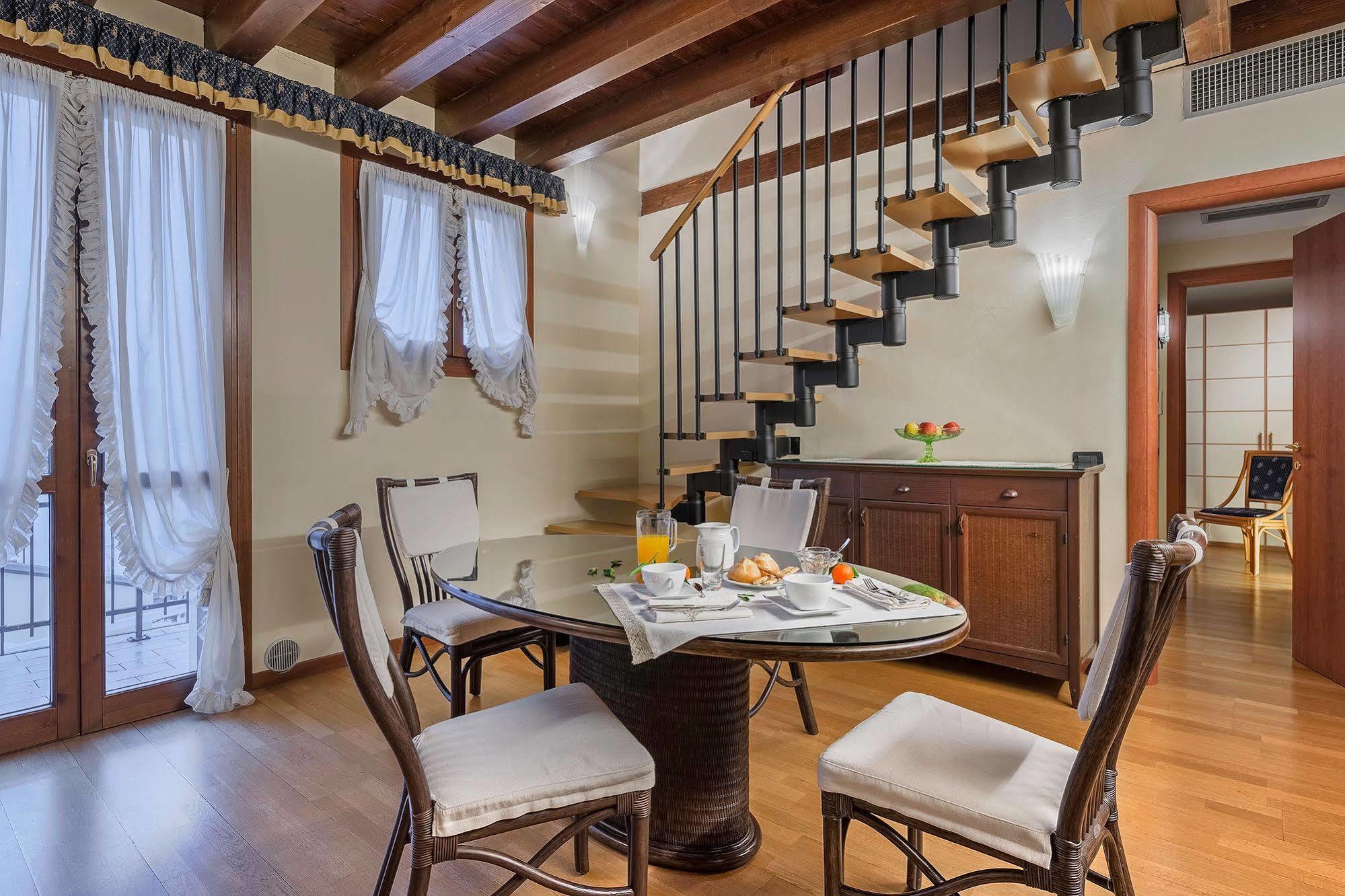 Palazzo Brando - Living Apartments Treviso Kültér fotó